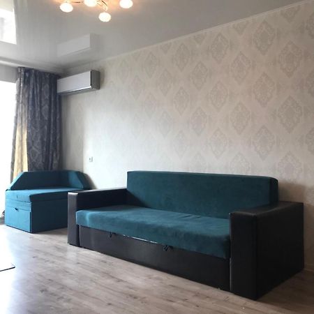 2 К.К.Люкс На Проспекте Мира,1, Г. Николаев Apartamento Exterior foto