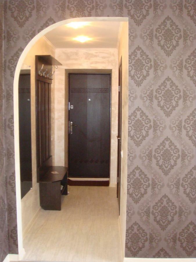 2 К.К.Люкс На Проспекте Мира,1, Г. Николаев Apartamento Exterior foto